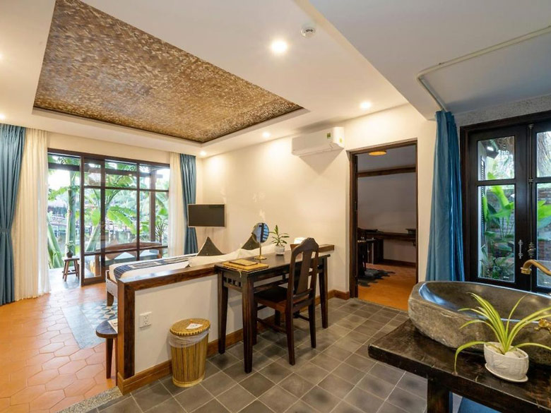 Những món đồ dùng nội thất nhỏ được bày trí và xếp đặt thật tỉ mỉ