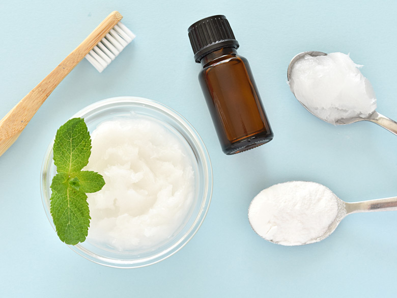 Cách dùng baking soda kết hợp với tinh dầu để khử mùi hôi