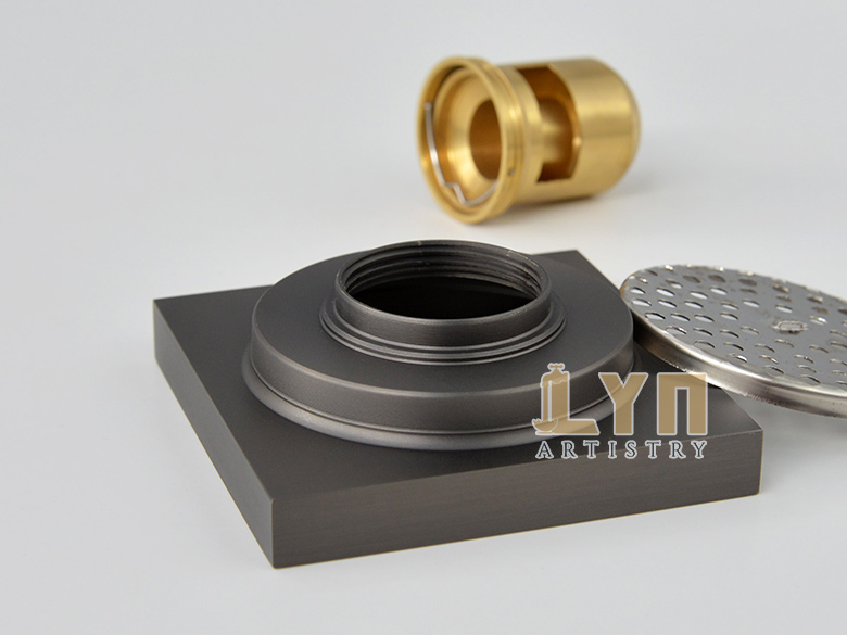 Phễu thoát sàn có cấu tạo phù hợp để lắp vào cống thoát nước Ø48mm - Ø90mm